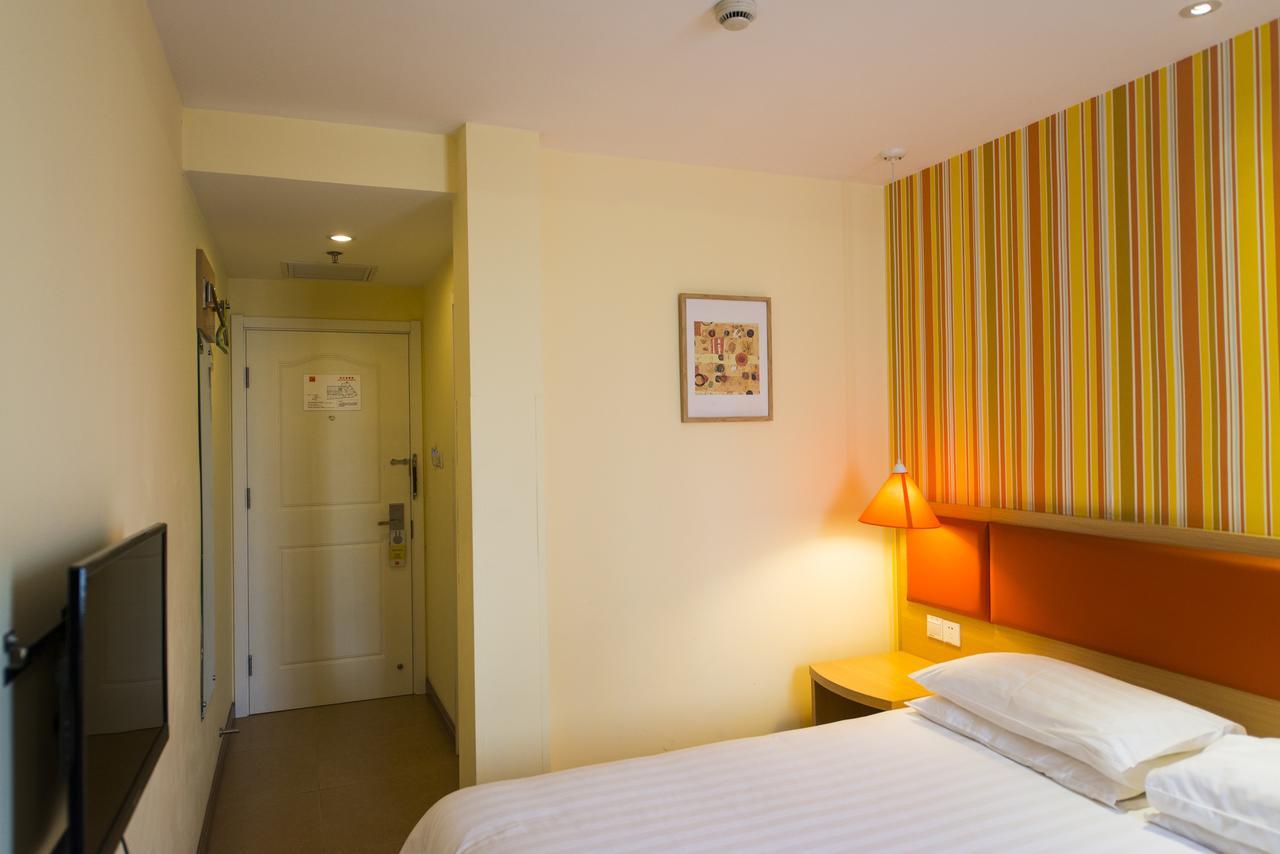 Home Inn Beijing Headquater World Park מראה חיצוני תמונה