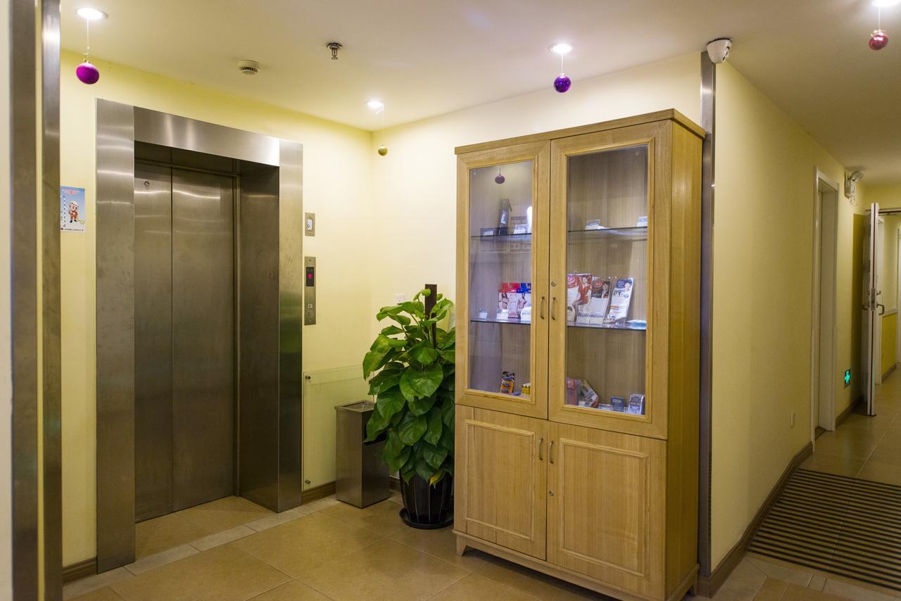 Home Inn Beijing Headquater World Park מראה חיצוני תמונה